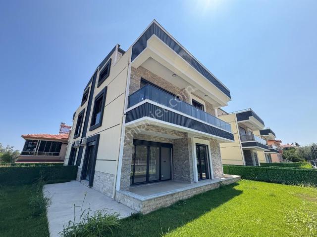 Edremit, Balikesir içerisinde satılık Villa