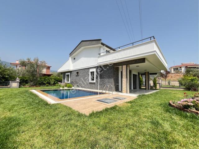 Edremit, Balikesir içerisinde satılık Villa
