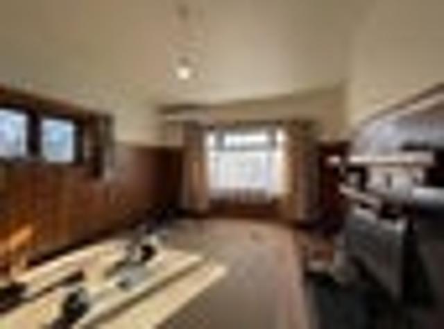 House for sale in Chaslands, Canterbury