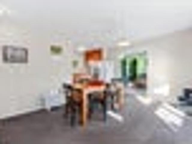House for sale in Chaslands, Canterbury