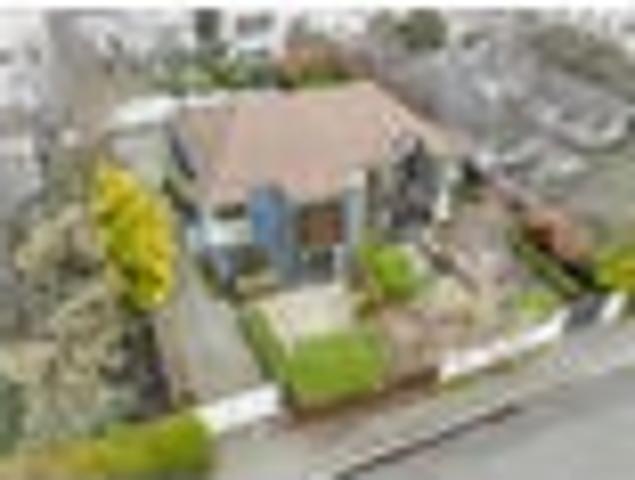 House for sale in Merivale
