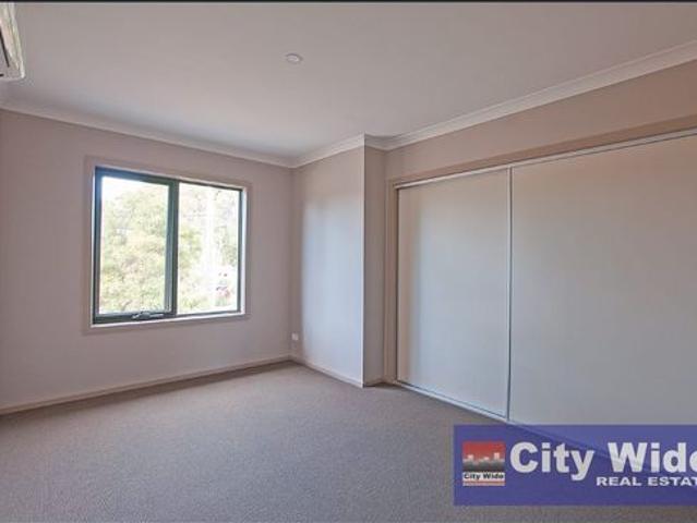 Townhouse for rent in Camerons Creek, Victoria
