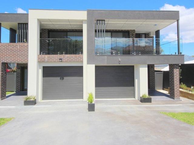 Duplex for rent in Sydney, New South Wales