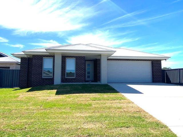 House for rent in Thurgoona, Albury