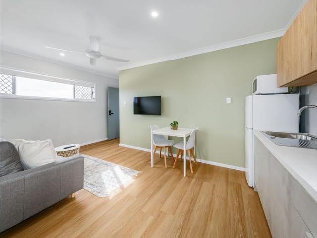 Granny Flat for rent in Toombul, Queensland