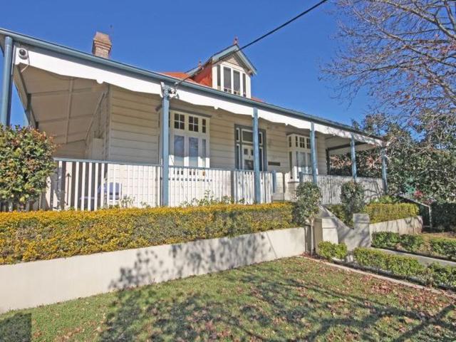 Granny Flat for rent in Lakemba, Sydney
