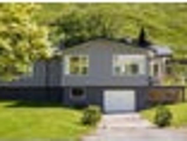 House for sale in Otakou