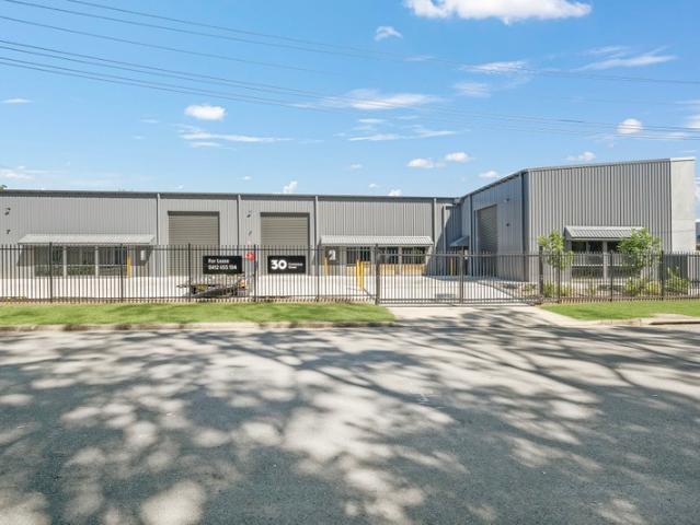 Warehouse for rent in Bagnoo, New South Wales