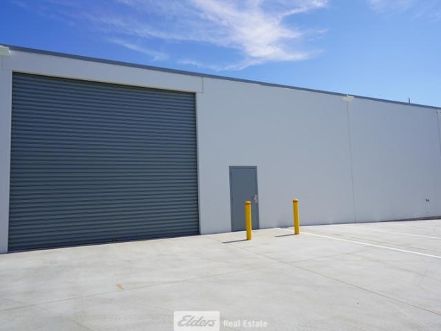 Warehouse for rent in Griffith, New South Wales