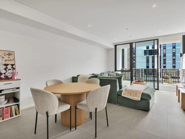 Apartment for rent in Melrose Park, Sydney