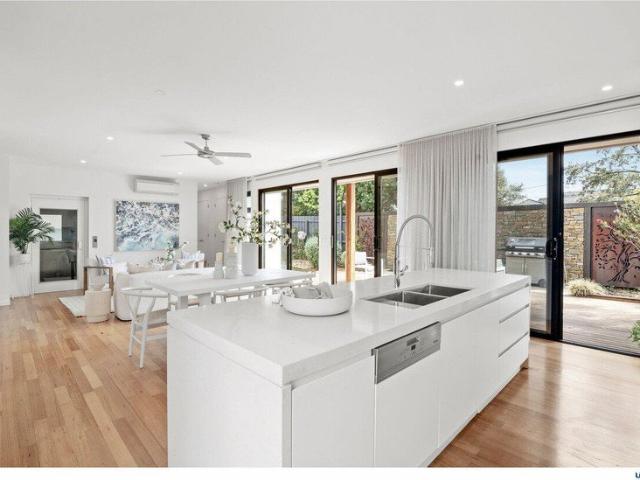 Townhouse for sale in Torquay, Victoria