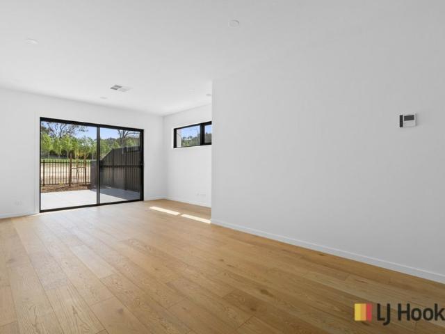 Townhouse for rent in Googong, New South Wales