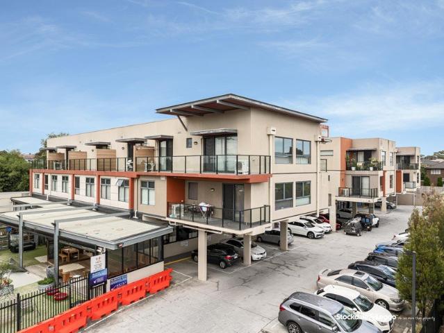 Townhouse for rent in Rowville, Melbourne