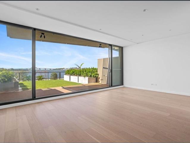 Townhouse for rent in Sydney, New South Wales