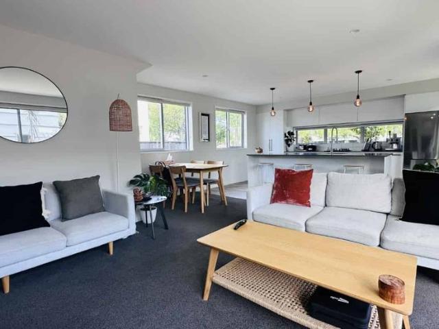 House for rent in Christchurch Central, Linwood-Central-Heathcote Community