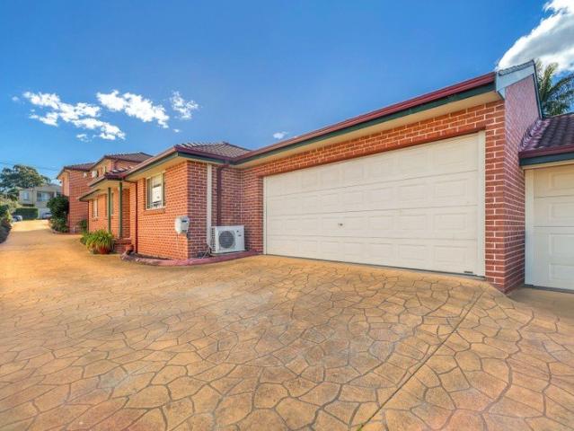 Villa for sale in Sydney, New South Wales