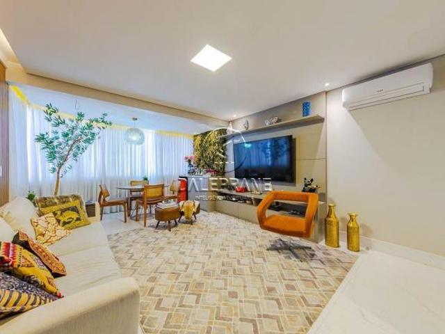 Apartamento venda em SQN 303, Plano Piloto
