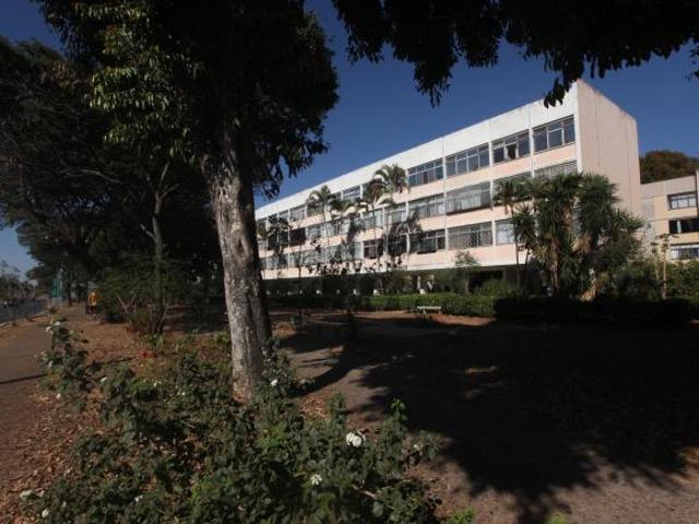 Apartamento venda em Região Geográfica Imediata do Distrito Federal, Região Integrada de Desenvolvimento do Distrito Federal e Entorno