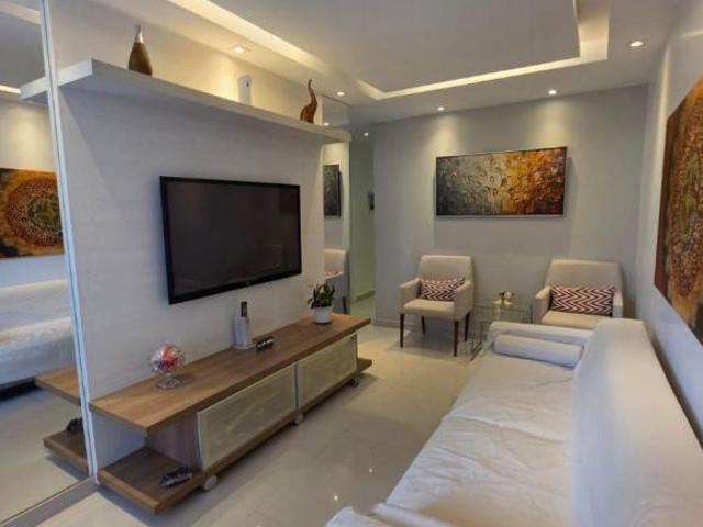 Apartamento venda em SQS 414, Plano Piloto