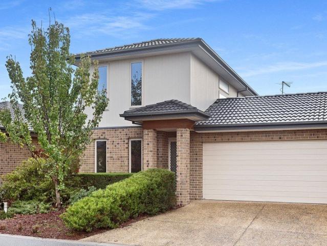 Townhouse for sale in Camerons Creek, Victoria