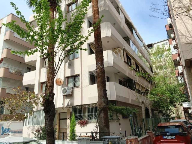 Karşiyaka, İzmir içerisinde kiralık mülk