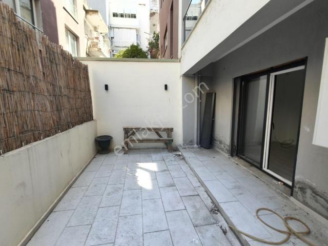 İzmir, Konak içerisinde satılık mülk