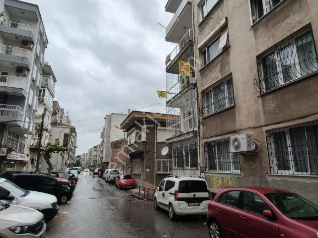 İzmir, Konak içerisinde satılık mülk
