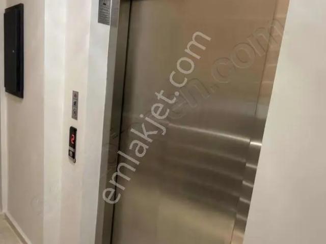 Çayirova, Kocaeli içerisinde satılık mülk