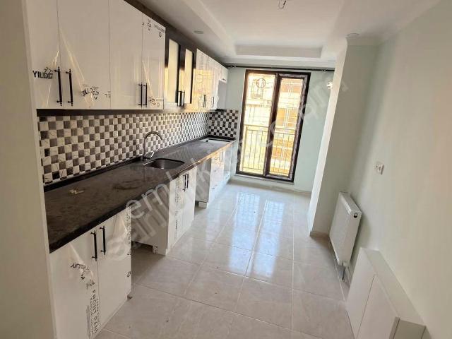Çayirova, Kocaeli içerisinde satılık mülk