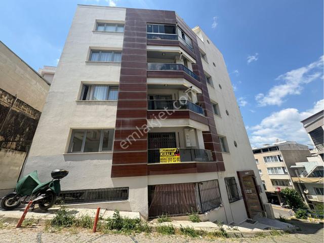 Balçova, İzmir içerisinde kiralık mülk