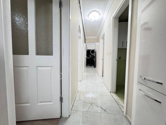 Karabağlar, İzmir içerisinde kiralık mülk