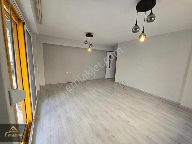 Karşiyaka, İzmir içerisinde kiralık mülk