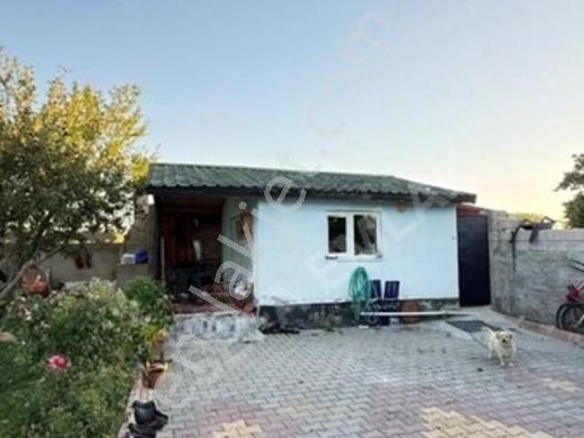Niğde içerisinde satılık Villa