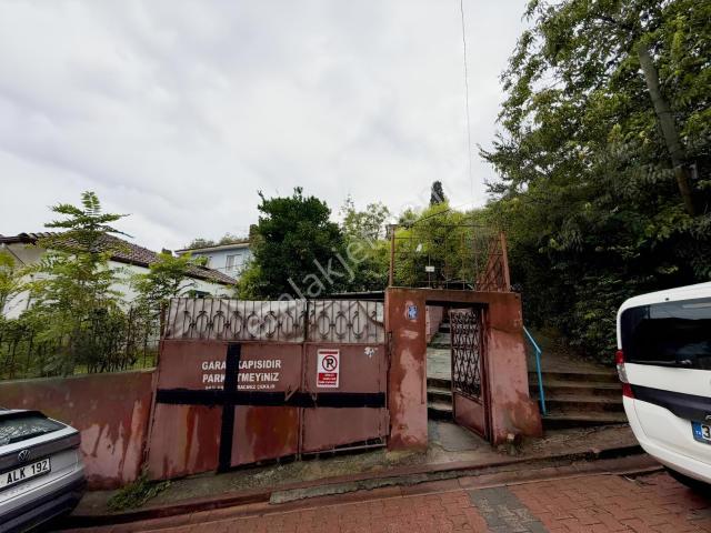 Kocaeli, İzmit içerisinde satılık Villa