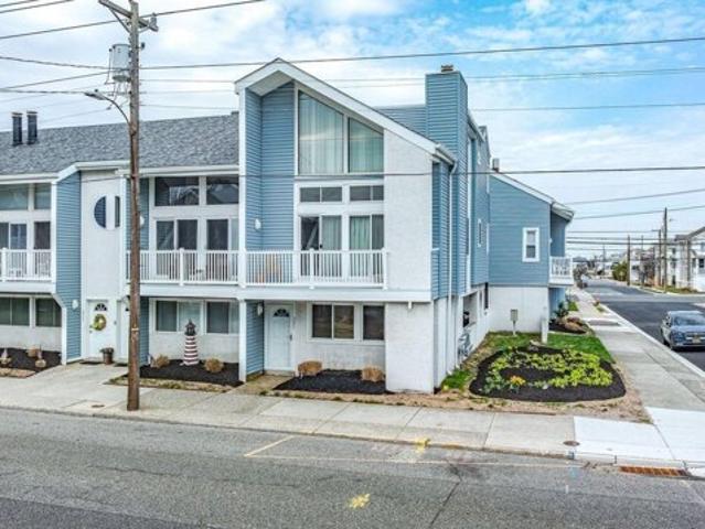 Condo for sale in Ocean City