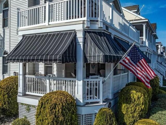 Condo for sale in Ocean City