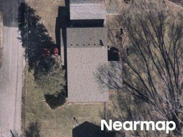 House for sale in Mchenry, Illinois