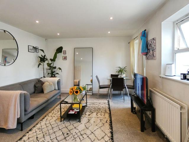Apartment for rent in Nine Elms, Greater London