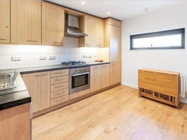 Apartment for rent in Nine Elms, Greater London
