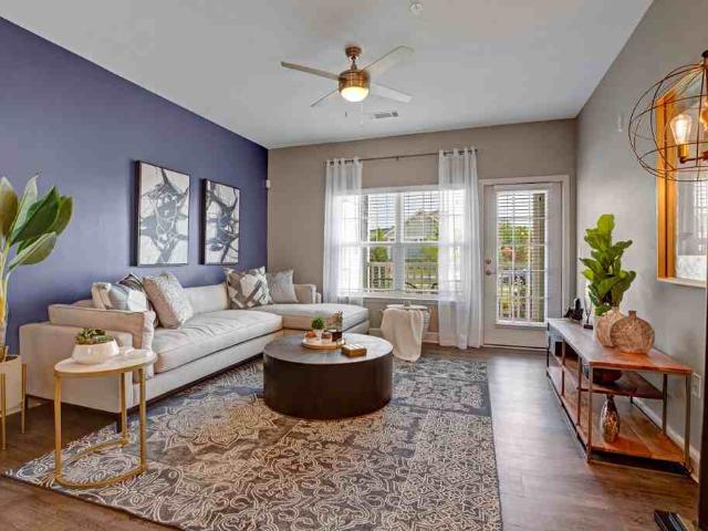 Apartment for rent in Mecklenburg, North Carolina