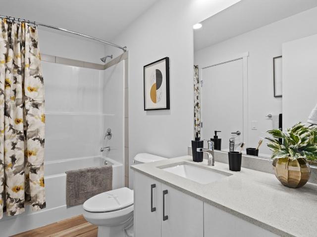 Apartment for rent in Southridge, Kelowna