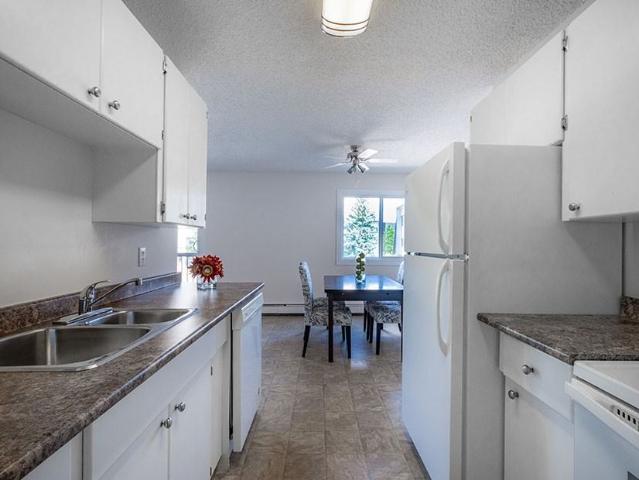 Apartment for rent in Wedgewood, Alberta