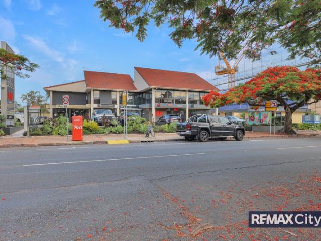 Office for rent in Toombul, Queensland