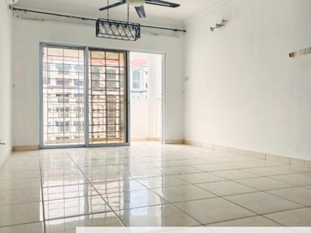Condominium for sale in Petaling, Subang Jaya
