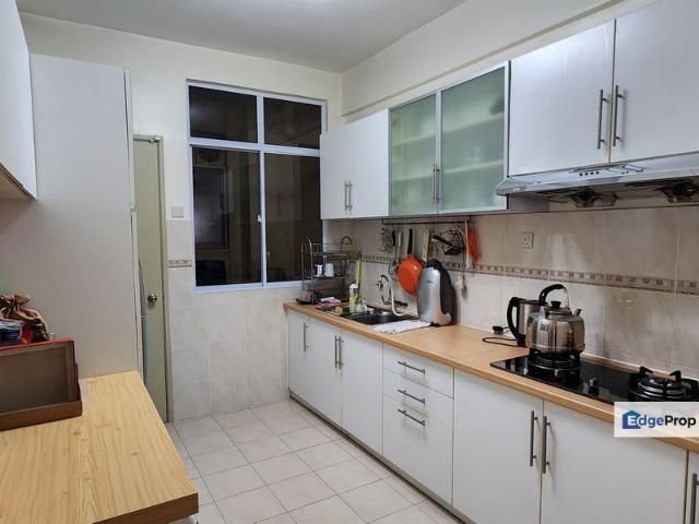 Condominium for sale in Petaling, Subang Jaya