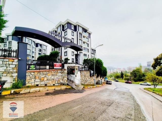 Dolayoba, Pendik içerisinde satılık mülk