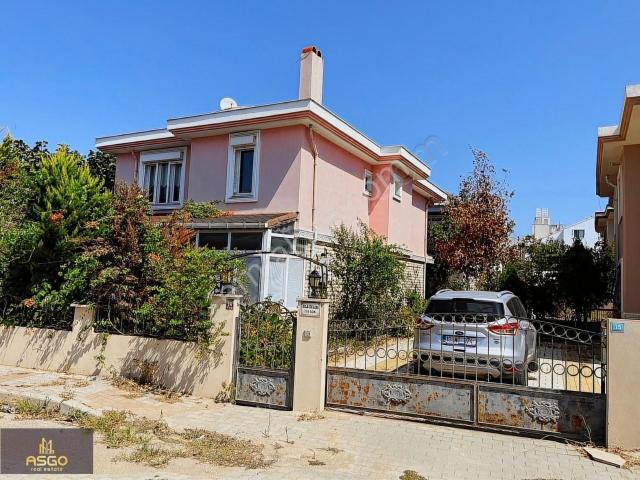 Bandirma, Balikesir içerisinde satılık Villa