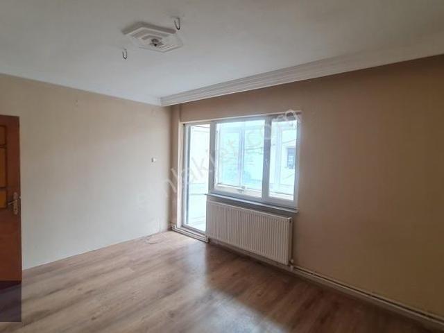 100. Yıl Mahallesi, Bandırma içerisinde kiralık Bina