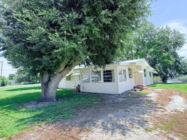 House for sale in Okeechobee