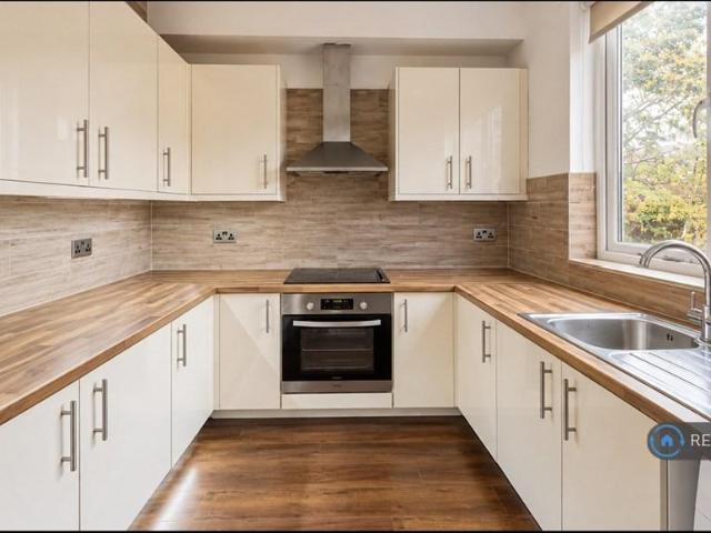 House for rent in Beckett Park, Leeds